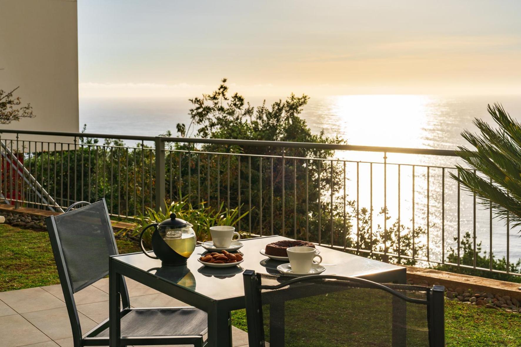 Ourmadeira - Casa Amaro Sol, Tranquil Villa Calheta  Buitenkant foto